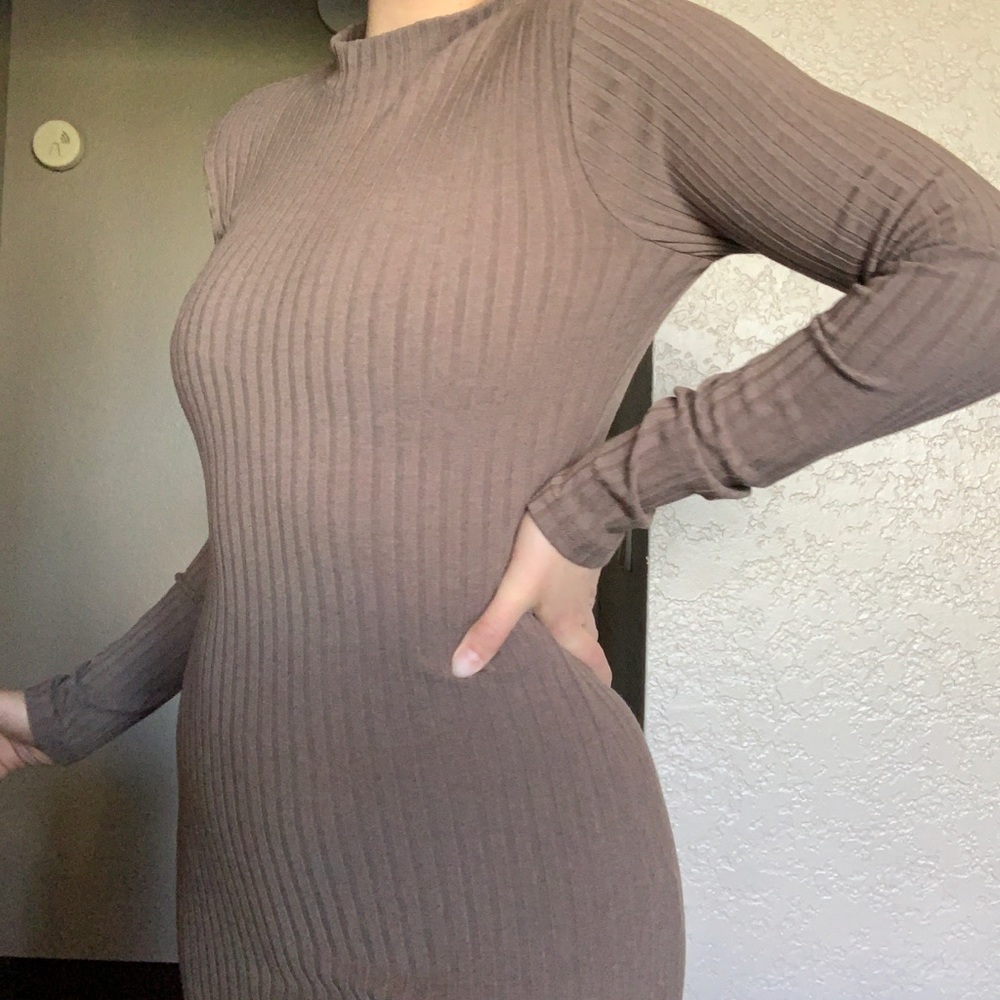 Forever 21 tight fitting sweater dress